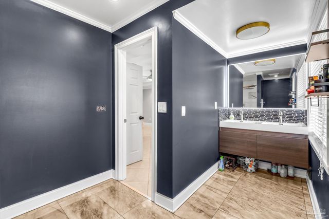 5420 Grande Lagoon Blvd, Pensacola, FL 32507