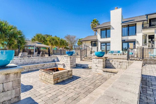 5420 Grande Lagoon Blvd, Pensacola, FL 32507