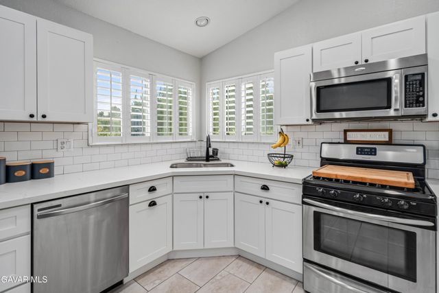 40829 Cobblestone Court, Palmdale, CA 93551