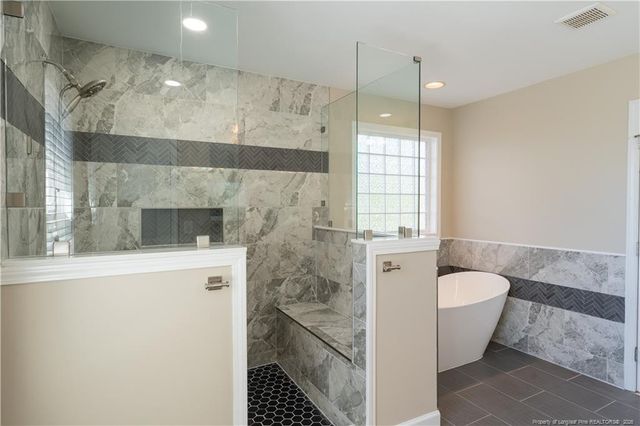 987 Micahs Way N, Spring Lake, NC 28390