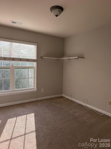 8948 Kirkley View Court, Charlotte, NC 28277