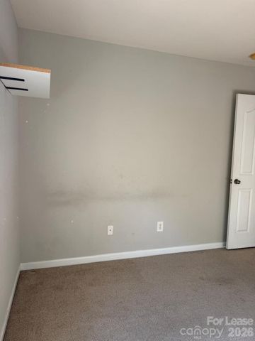 8948 Kirkley View Court, Charlotte, NC 28277