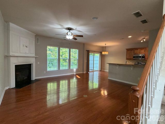 8948 Kirkley View Court, Charlotte, NC 28277