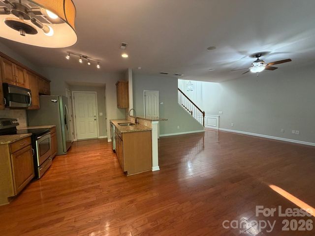 8948 Kirkley View Court, Charlotte, NC 28277