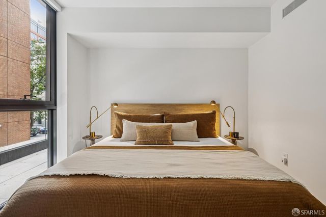 1 Steuart Lane 201, San Francisco, CA 94105