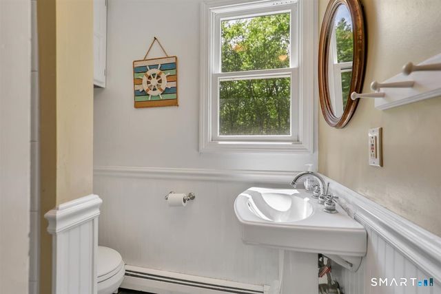 55 Burr Road, Haddam, CT 06441