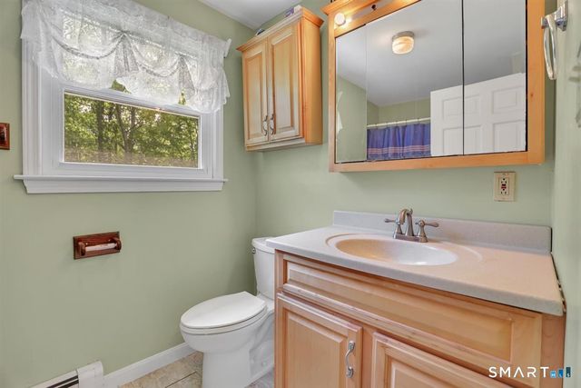 55 Burr Road, Haddam, CT 06441