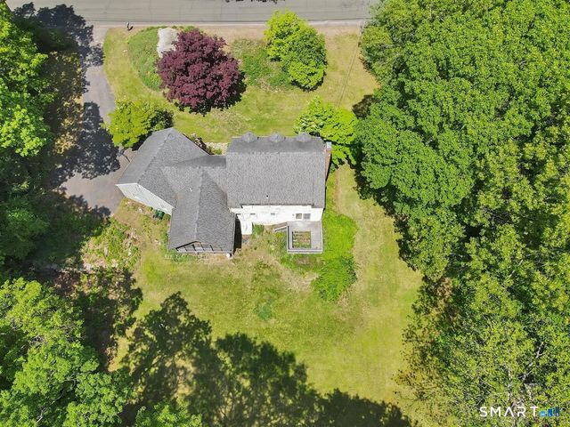 55 Burr Road, Haddam, CT 06441