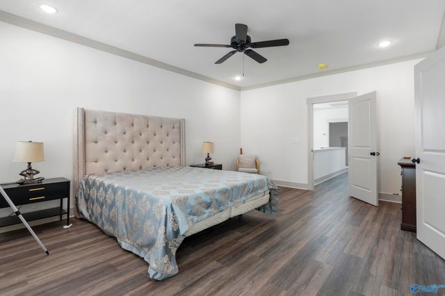 559 Farmingdale Road, Huntsville, AL 35803