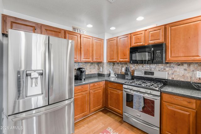 33550 N Dove Lakes Drive Unit 2027, Cave Creek, AZ 85331