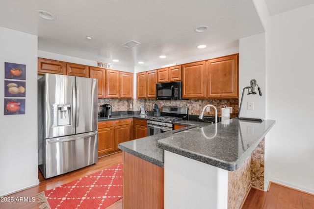 33550 N Dove Lakes Drive Unit 2027, Cave Creek, AZ 85331