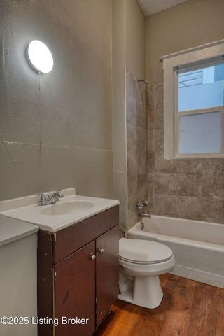 625 Louis Coleman Jr Dr, Louisville, KY 40211