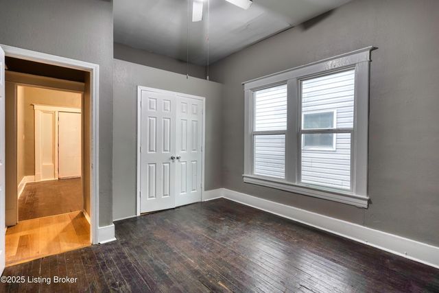 625 Louis Coleman Jr Dr, Louisville, KY 40211