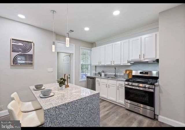 720 N EDGEWOOD ST, Baltimore, MD 21229