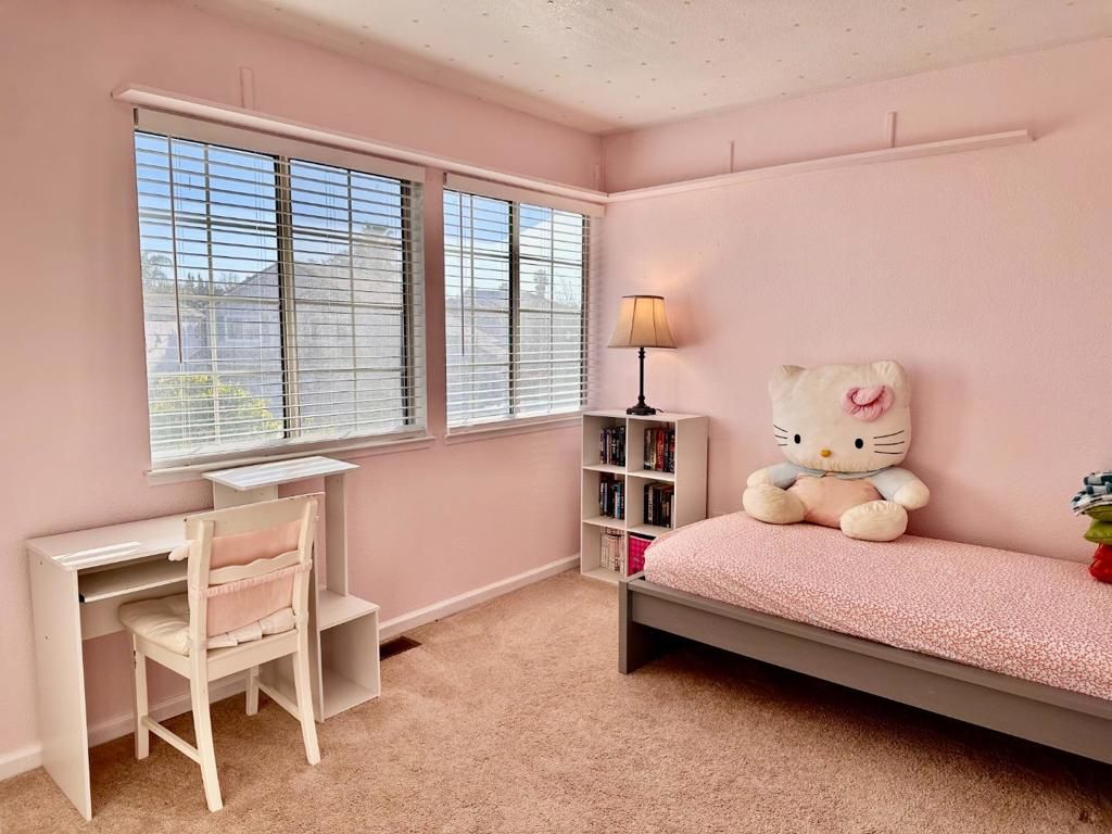 Image 8 of property listing at 1380 Parkside Drive, Tracy, CA 95376