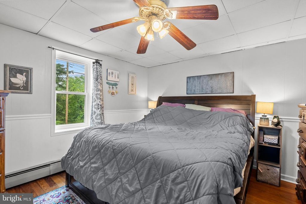 Image 30 of property listing at 14545 BARKDOLL RD, Hagerstown, MD 21742