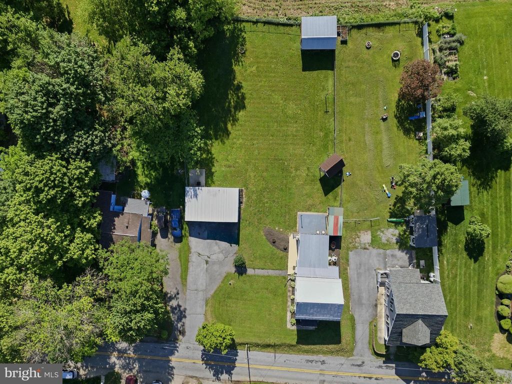 Image 50 of property listing at 14545 BARKDOLL RD, Hagerstown, MD 21742