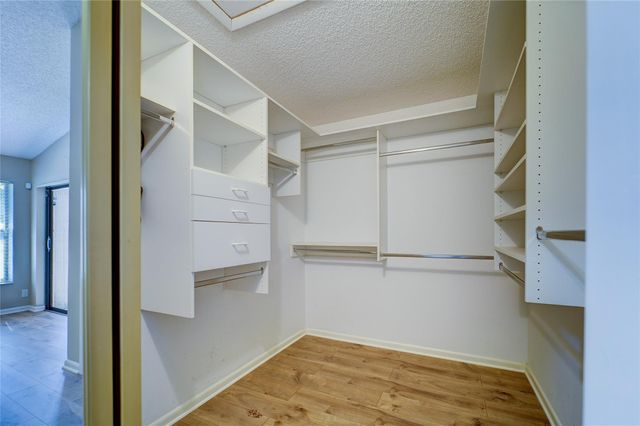 7004 Golf Pointe Circle, Tamarac, FL 33321