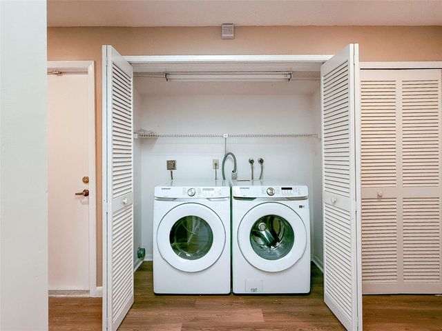 7004 Golf Pointe Circle, Tamarac, FL 33321