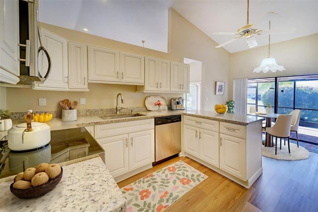 7004 Golf Pointe Circle, Tamarac, FL 33321