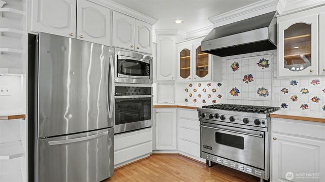 18530 SE 145th Street, Renton, WA 98059