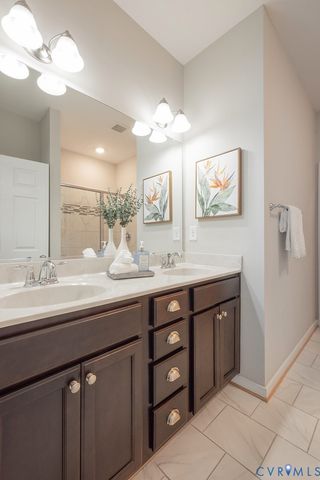 7745 Marshall Arch Dr, Mechanicsville, VA 23111