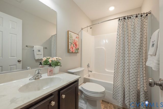 7745 Marshall Arch Dr, Mechanicsville, VA 23111