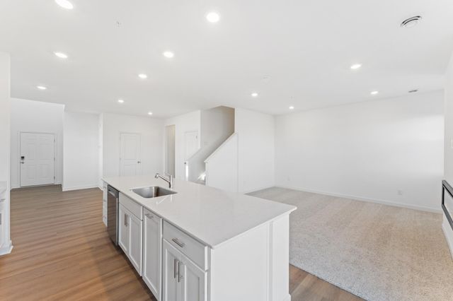 10523 Harbor Lane N, Maple Grove, MN 55369