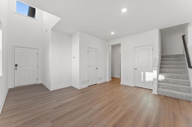 10523 Harbor Lane N, Maple Grove, MN 55369