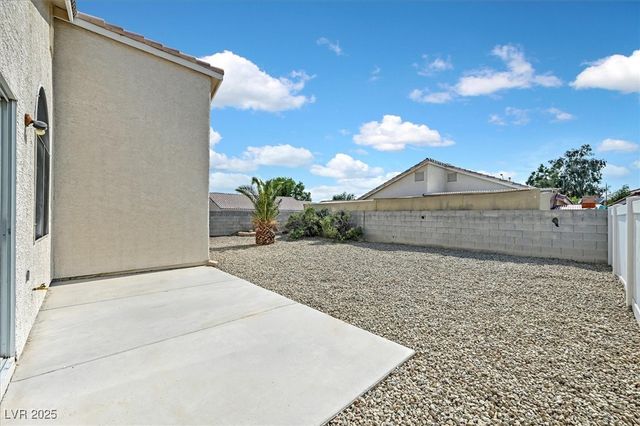 4935 Stormy Ridge Street, North Las Vegas, NV 89081