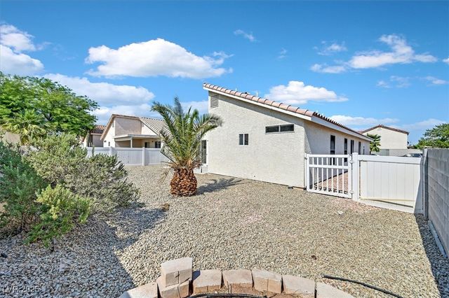 4935 Stormy Ridge Street, North Las Vegas, NV 89081