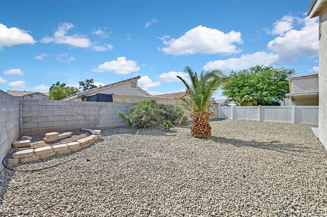 4935 Stormy Ridge Street, North Las Vegas, NV 89081