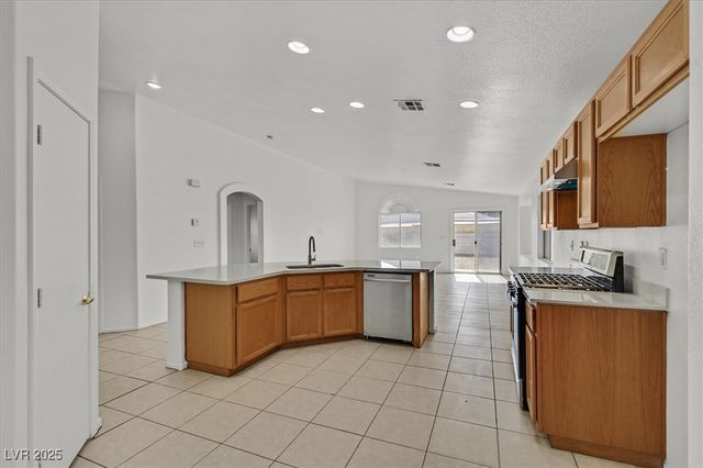 4935 Stormy Ridge Street, North Las Vegas, NV 89081