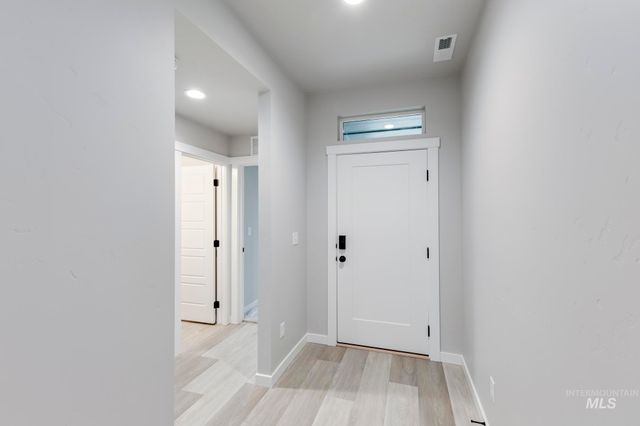 10485 W Tinder St, Star, ID 83669