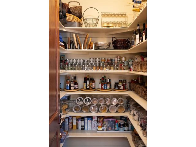 2385 S Clayton St, Denver, CO 80210