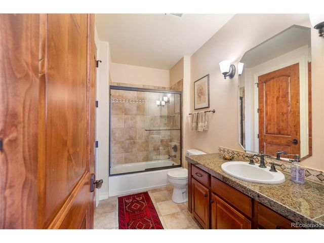 2385 S Clayton St, Denver, CO 80210