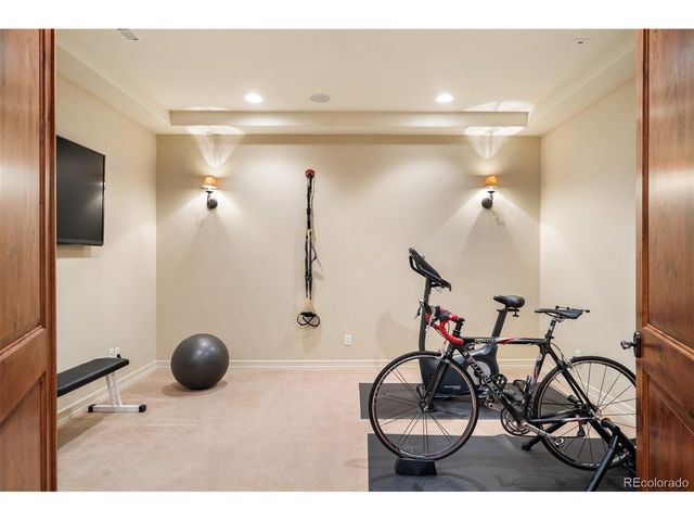 2385 S Clayton St, Denver, CO 80210