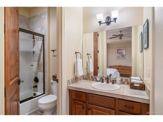 2385 S Clayton St, Denver, CO 80210