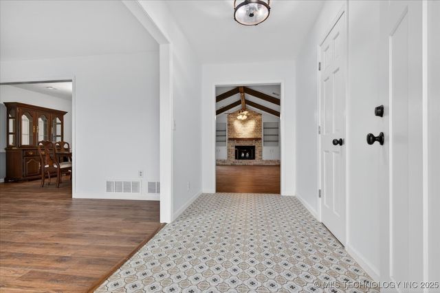 6736 Dorsett Drive, Bartlesville, OK 74006