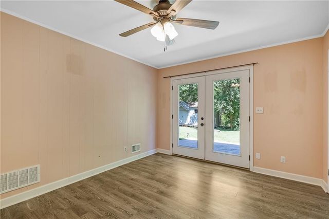 2544 W Laurel Ridge Drive, Decatur, GA 30033