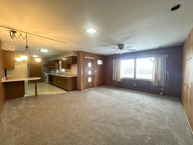 2408 16th Avenue, Sterling, IL 61081