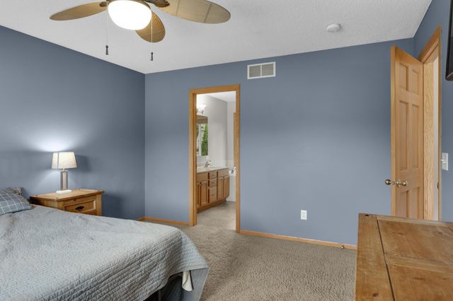 16098 Kennard Court, Lakeville, MN 55044