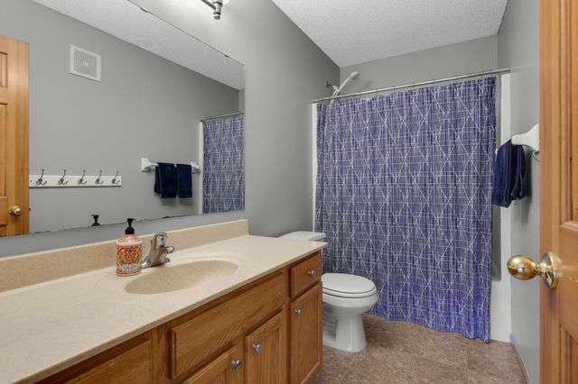 16098 Kennard Court, Lakeville, MN 55044