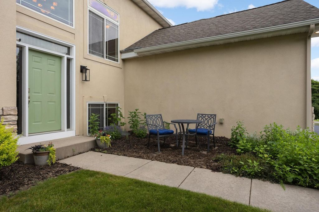 16098 Kennard Court, Lakeville, MN 55044 — photo 3