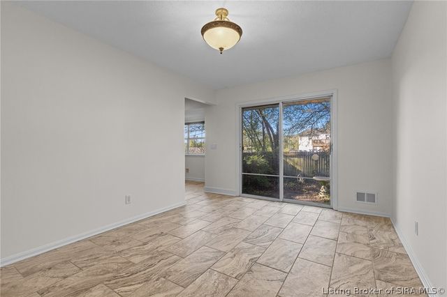 1215 Sportsman Drive, Jeffersonville, IN 47130