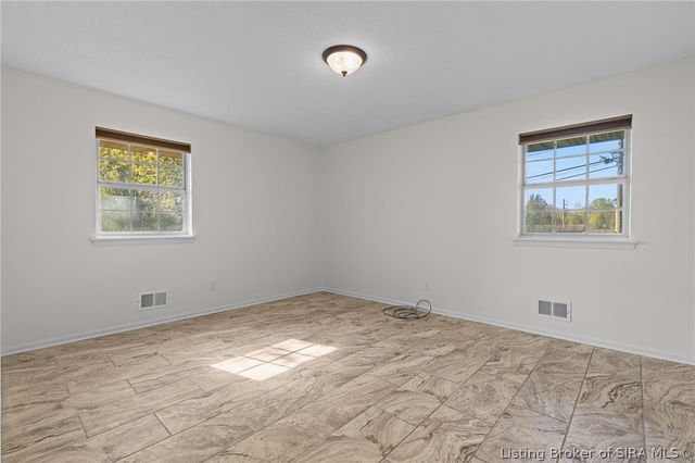 1215 Sportsman Drive, Jeffersonville, IN 47130