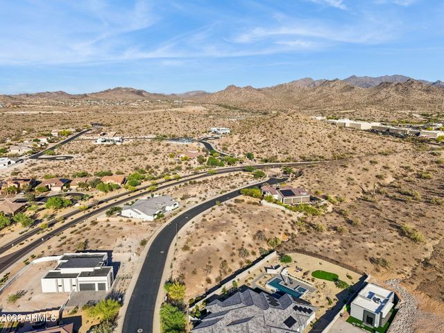17837 W ESTES Way 3, Goodyear, AZ 85338