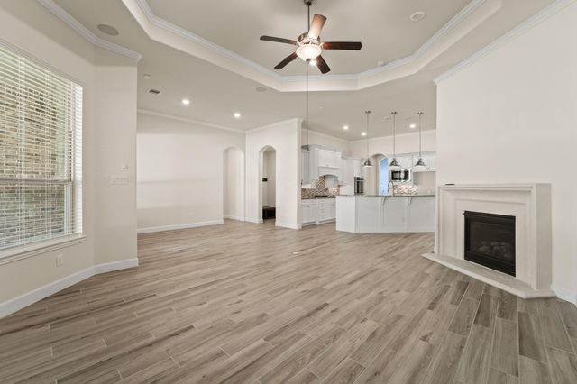 9339 Fairfield Oaks Lane, Houston, TX 77365