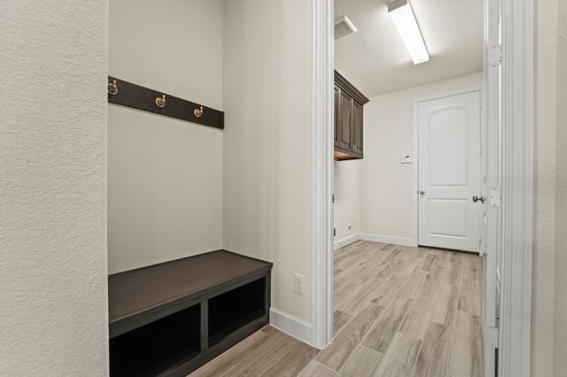 9339 Fairfield Oaks Lane, Houston, TX 77365