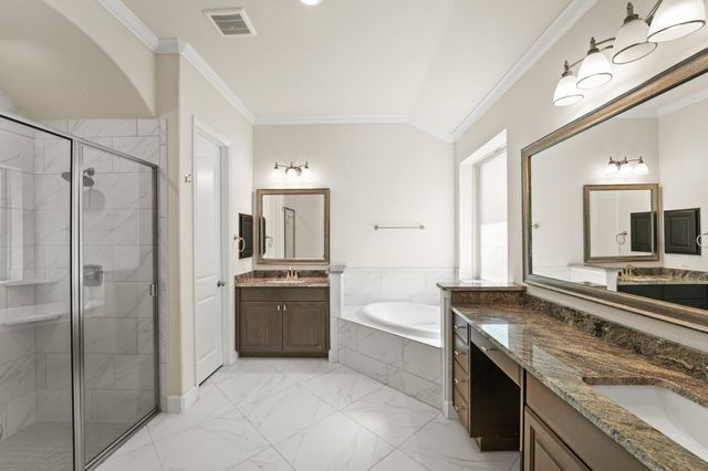 9339 Fairfield Oaks Lane, Houston, TX 77365